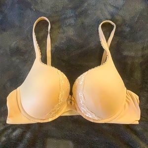 Body by Victoria Secret Perfect Shape 38C Bra